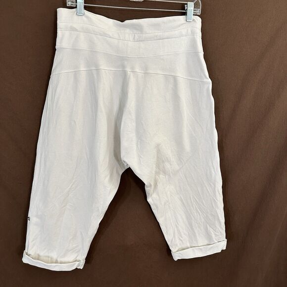 Lululemon Athletica Liberty Harem Crop Pants Women's 8 Boho - Picture 4 of 6